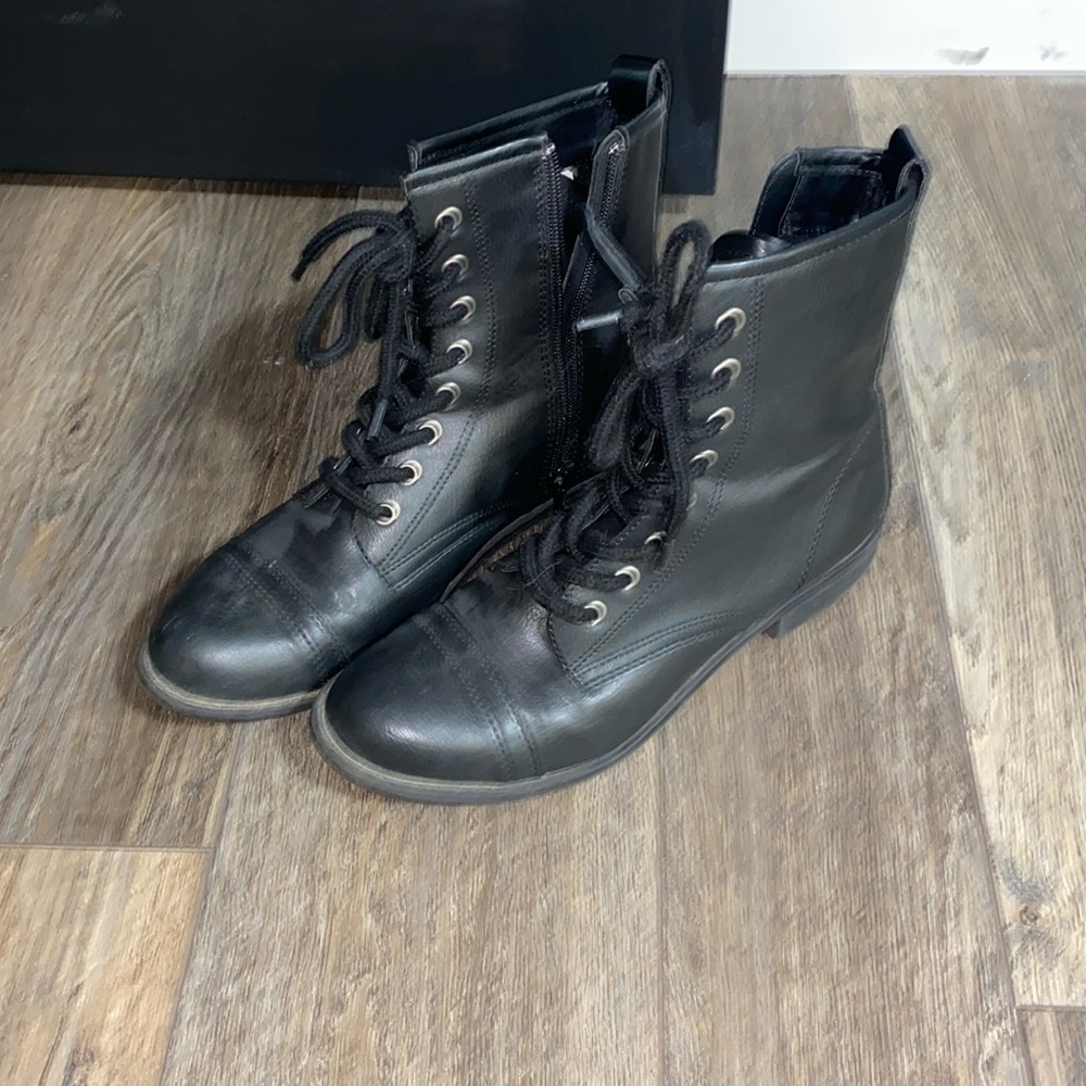 women’s size 9 black leather boots